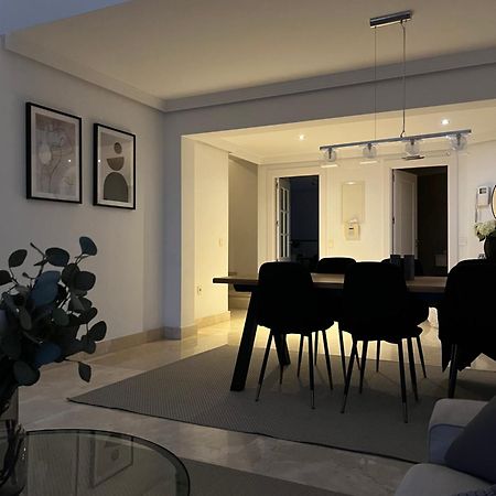 Penthouse With Sea Views In Marbella Apartment Exterior foto